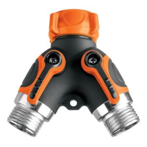 Conector "y" 3/4" metálico con recubrimiento para manguera Código: 102248