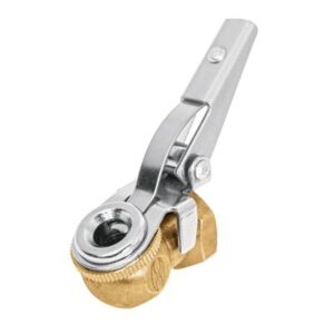 Inflador de laton con clip cuerda 1/4 npt Código: 19026